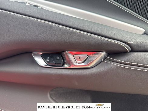 Used 2024 Chevrolet Corvette Stingray Coupe w/ Z51 Performance Package image 39