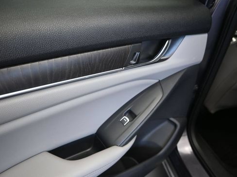 Used 2020 Honda Accord EX-L image 15