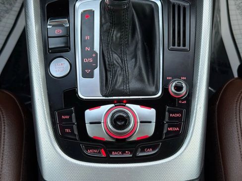 Used 2017 Audi Q5 2.0T Premium Plus w/ Technology Package image 25