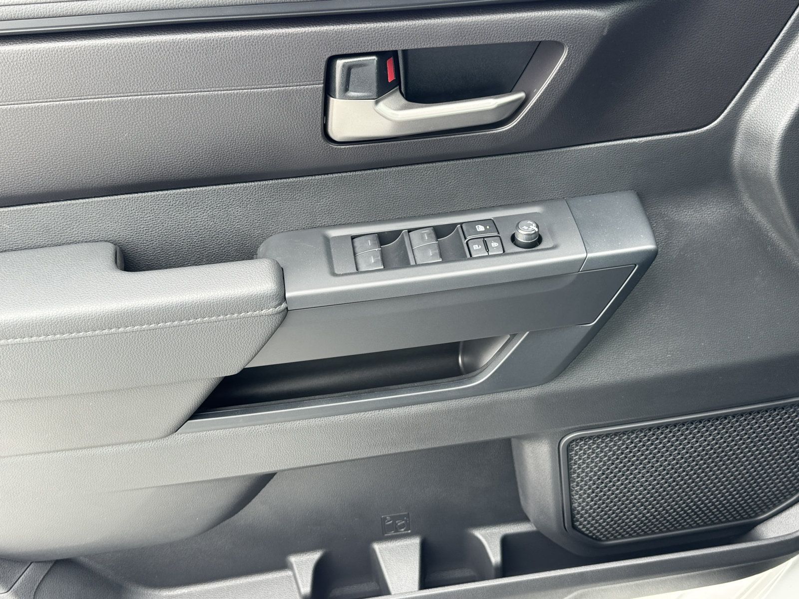 New 2026 Toyota Tundra SR5 AWD/4WD image 17