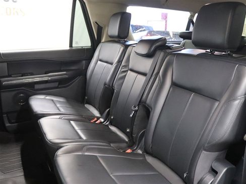 Used 2024 Ford Expedition Max XLT image 13