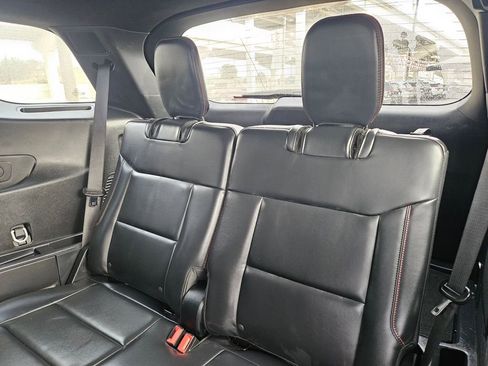 Used 2025 Ford Explorer ST-Line w/ ST-Line Street Pack image 18