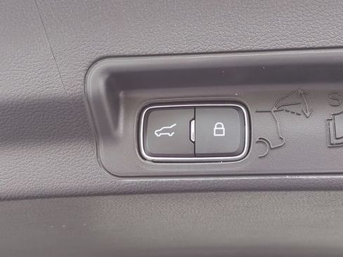 Certified 2026 Ford Explorer Active RWD image 15