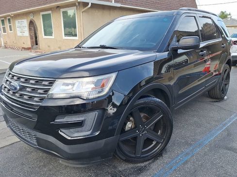 Used 2016 Ford Explorer FWD image 5