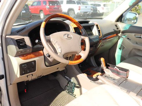 Used 2003 Lexus GX 470 AWD/4WD image 10