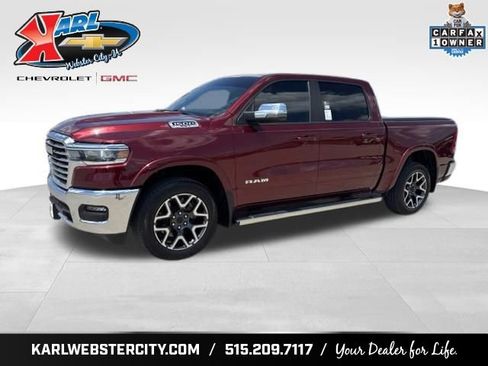 Used 2025 RAM 1500 Laramie AWD/4WD image 1