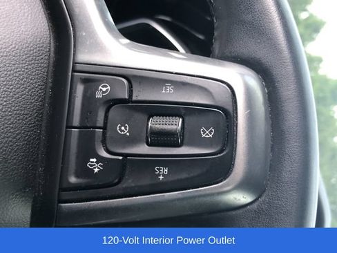 Used 2024 Chevrolet Silverado 1500 LT AWD/4WD image 7