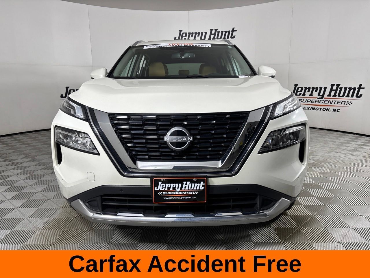 Used 2023 Nissan Rogue Platinum w/ Platinum Premium Package AWD/4WD image 3