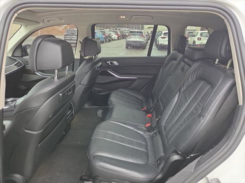 Used 2019 BMW X7 xDrive50i AWD/4WD image 16