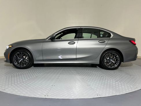 Used 2025 BMW 330i xDrive Sedan w/ Convenience Package AWD/4WD image 2