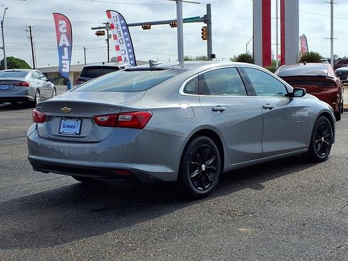 Used 2023 Chevrolet Malibu LT FWD image 7