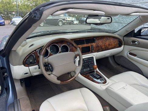 Used 2006 Jaguar XK8 Convertible RWD image 6