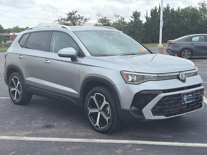 Certified 2025 Volkswagen Taos SEL