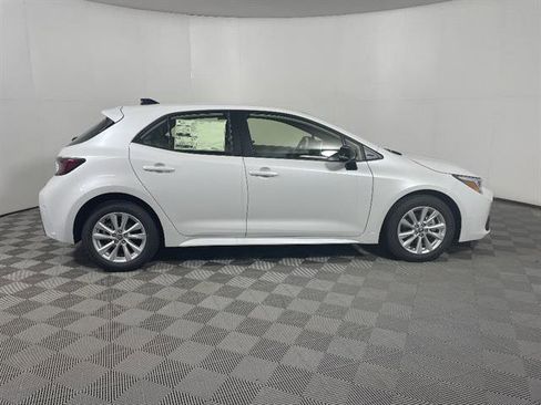 New 2026 Toyota Corolla SE image 8