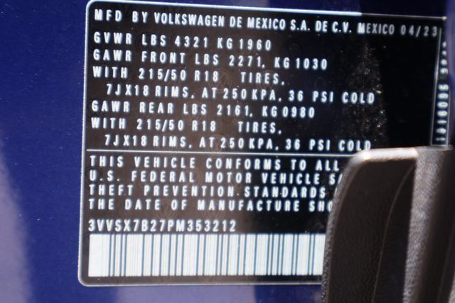 Certified 2023 Volkswagen Taos SE FWD image 26