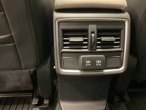 Used 2024 Subaru Forester Limited AWD/4WD image 36
