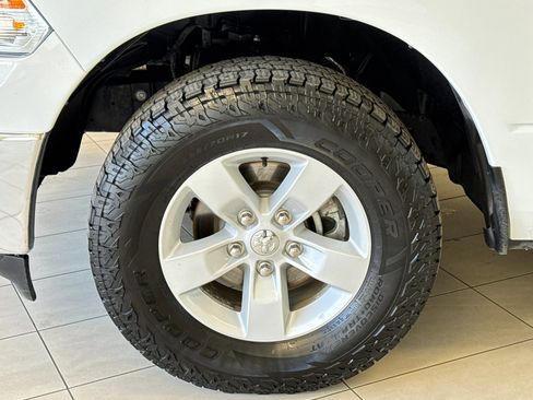Used 2023 RAM 1500 Classic SLT w/ Electronics Group AWD/4WD image 24