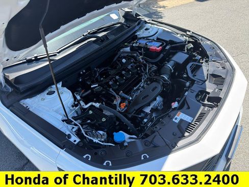 Certified 2025 Honda Accord SE image 32