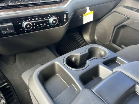 New 2026 GMC Sierra 1500 Elevation image 27