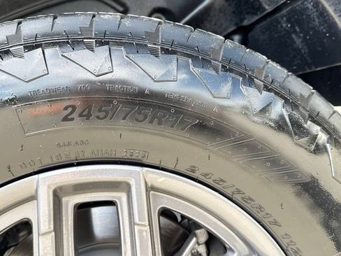 Used 2025 Jeep Wrangler Unlimited Sport AWD/4WD image 30
