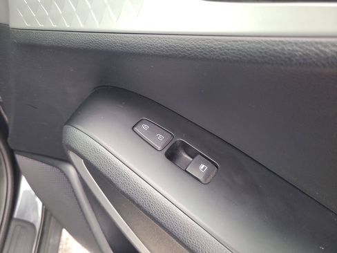 Used 2024 Kia Soul LX w/ Option Group 015 image 27