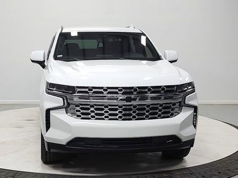 Used 2021 Chevrolet Suburban RST RWD image 2