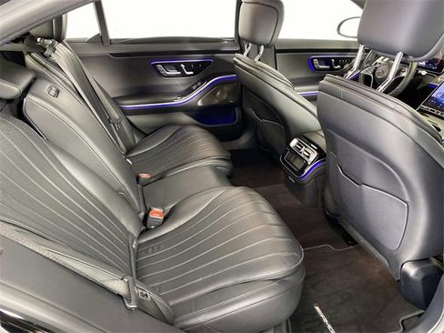 Used 2022 Mercedes-Benz S 500 4MATIC image 13