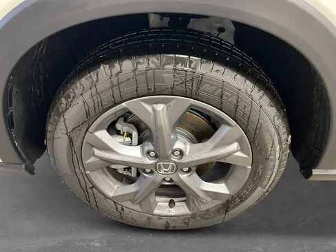 New 2026 Honda HR-V LX image 10