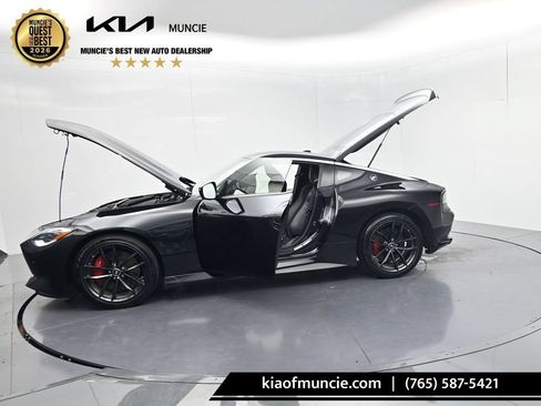 Used 2024 Nissan Z Performance w/ Floor Mat Package RWD image 74