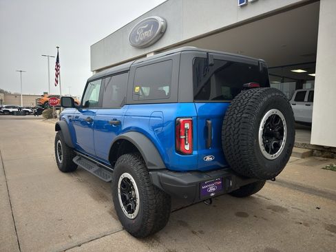 New 2026 Ford Bronco Badlands image 6
