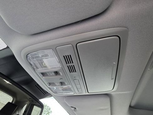 Used 2021 Honda CR-V Touring image 28