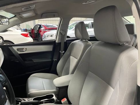Used 2016 Toyota Corolla LE FWD image 23