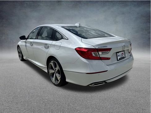 Used 2020 Honda Accord Touring image 6