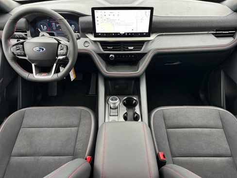 New 2025 Ford Explorer ST-Line w/ Premium Package image 14