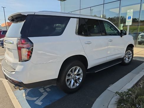 Used 2021 Chevrolet Tahoe Premier image 3
