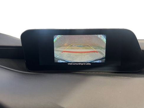 Used 2024 MAZDA MAZDA3 s image 28