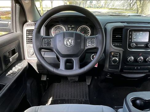 Used 2016 RAM 1500 Express w/ Black Ram 1500 Express Group image 7