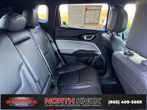 Used 2024 Jeep Compass Limited image 21