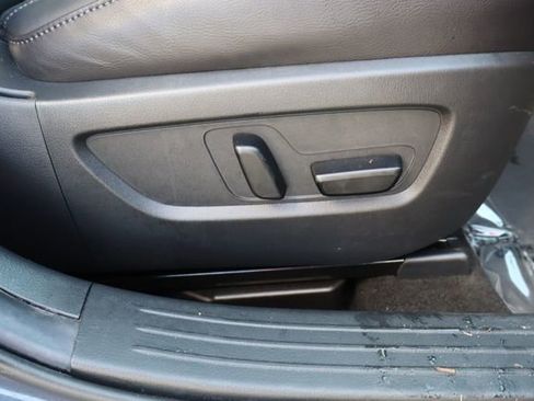 Used 2025 MAZDA CX-50 AWD 2.5 S w/ Premium Plus Pkg image 16