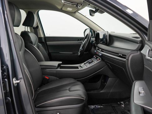 Used 2025 Hyundai Palisade SEL AWD/4WD image 11
