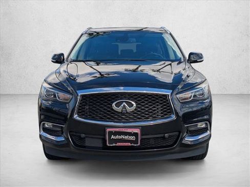 Used 2019 INFINITI QX60 Luxe w/ Essential Package image 2