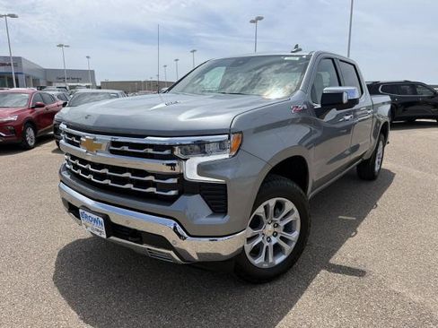 New 2026 Chevrolet Silverado 1500 LTZ w/ Z71 Off-Road Package AWD/4WD image 3