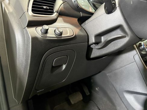 Used 2021 Chevrolet Trax LS w/ Tint and Cruise Package FWD image 7