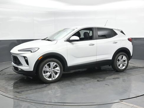 Used 2025 Buick Encore GX Preferred image 7