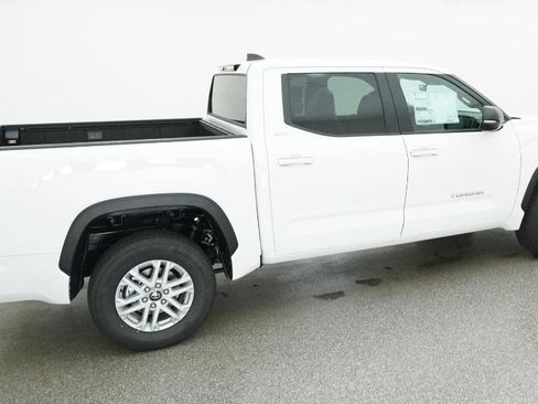 New 2026 Toyota Tundra SR5 AWD/4WD image 88