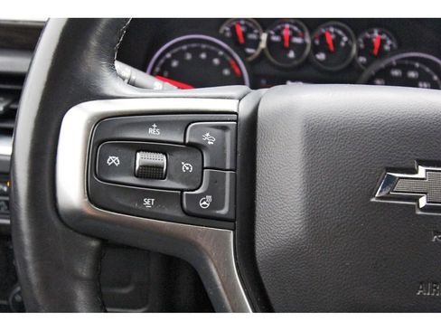 Used 2021 Chevrolet Tahoe Z71 w/ Luxury Package image 16