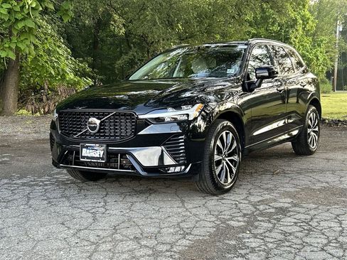 New 2025 Volvo XC60 B5 Core w/ Protection Package Premier image 1