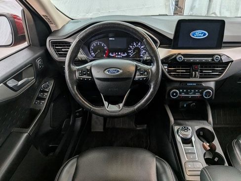 Certified 2020 Ford Escape SEL image 27