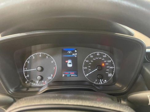 Used 2024 Toyota Corolla LE image 21