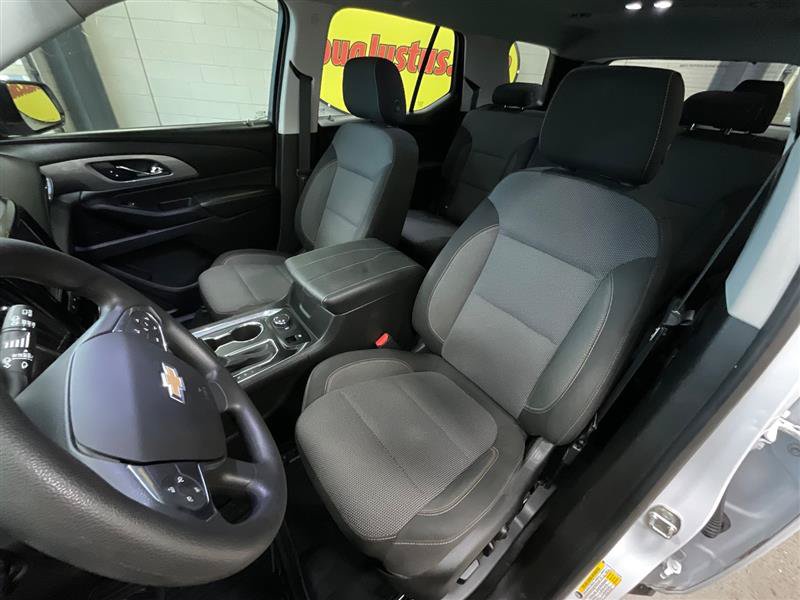 Used 2018 Chevrolet Traverse LS AWD/4WD image 14